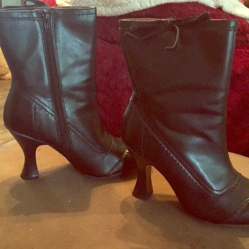 Lower East Side black calf boots